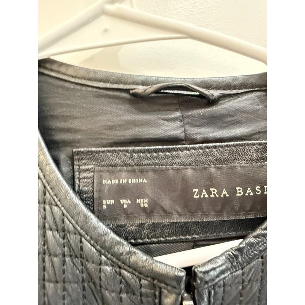 Zara Black Quilted Faux Leather Moto Jacket Size S Biker Edgy Fall Winter - Picture 3 of 6